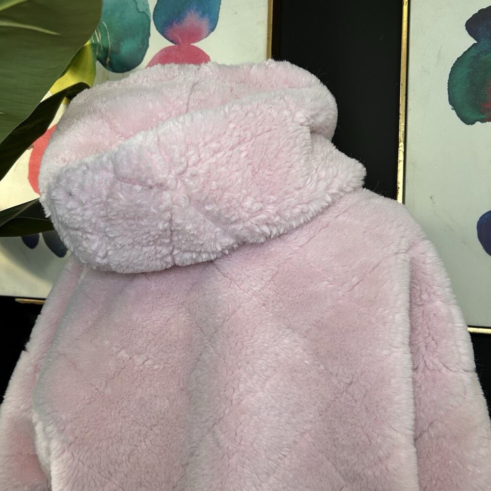 Pink Forever 21 fluffy faux fur zip-up hoodie #fairycore #pastel - Picture 5 of 6